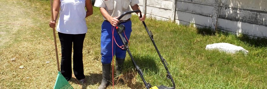 Gansbaai Poskantoor se Oud amptenaar spring in_1